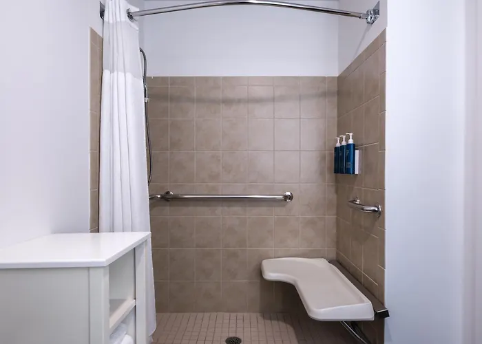 Four Points By Sheraton Louisville Airport
